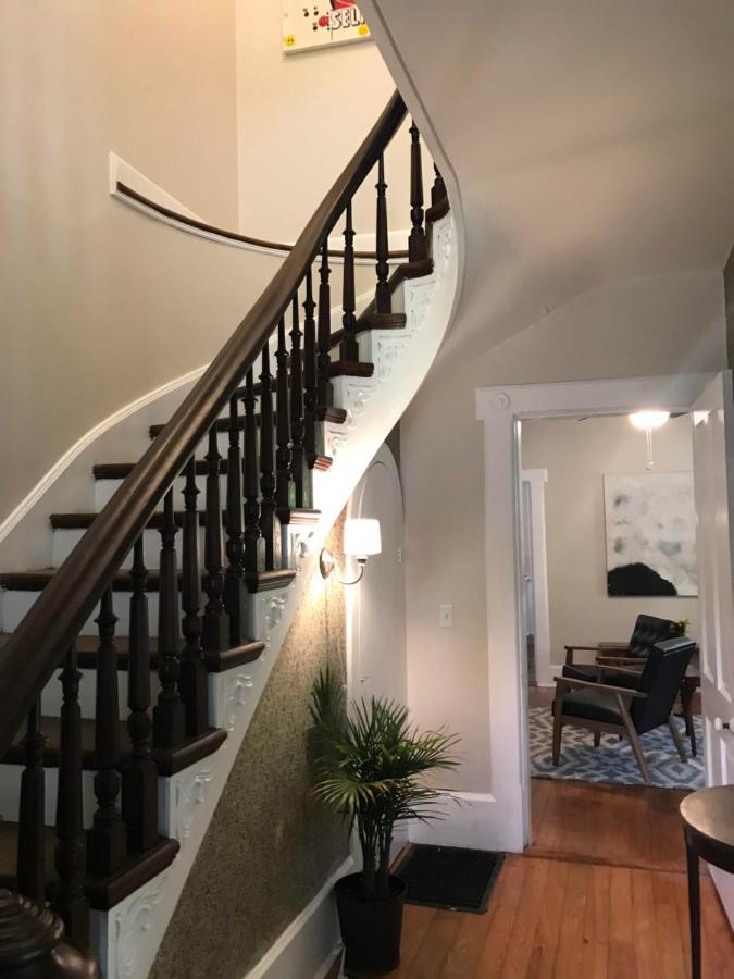 The Rogan House Bed and Breakfast Gambier Esterno foto